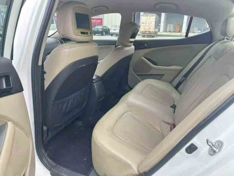 泉州12年起亚K56