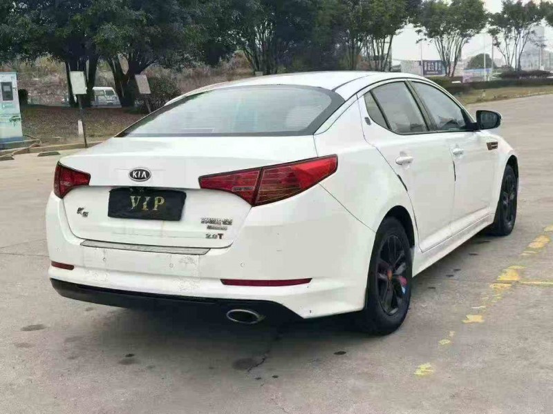 泉州12年起亚K59