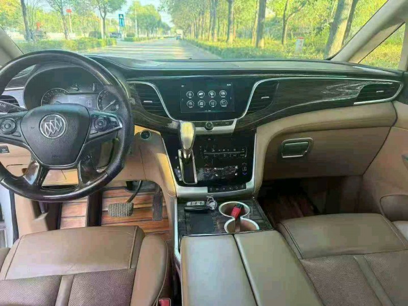 邵阳18年别克GL84