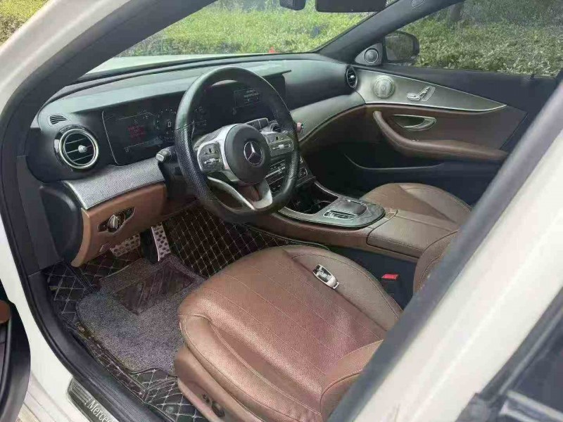 张家界19年奔驰E5