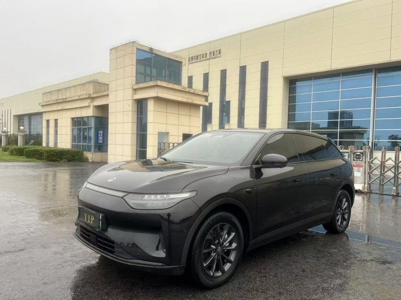 盐城24年零跑汽车C113