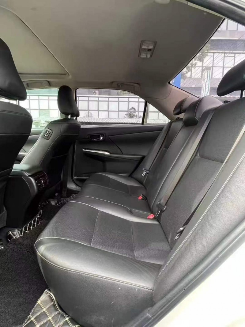 东莞16年丰田凯美瑞4