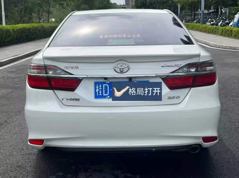 东莞16年丰田凯美瑞9