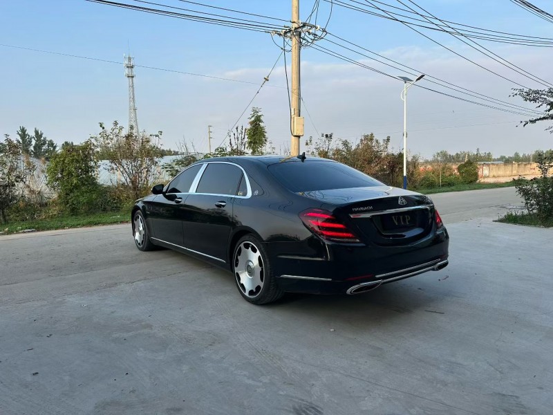 徐州20年奔驰迈巴赫S级3