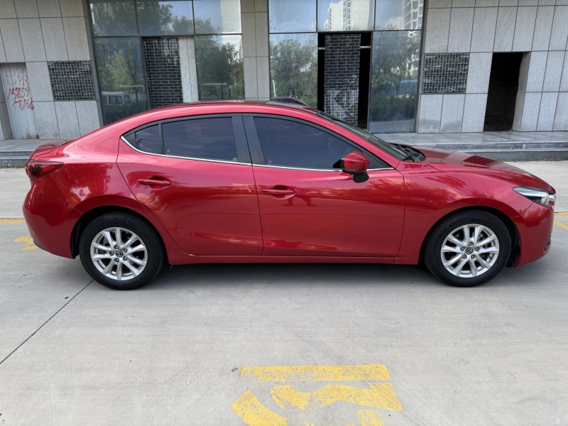 济宁20年马自达昂克赛拉7