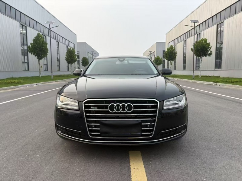 徐州16年奥迪A8L1