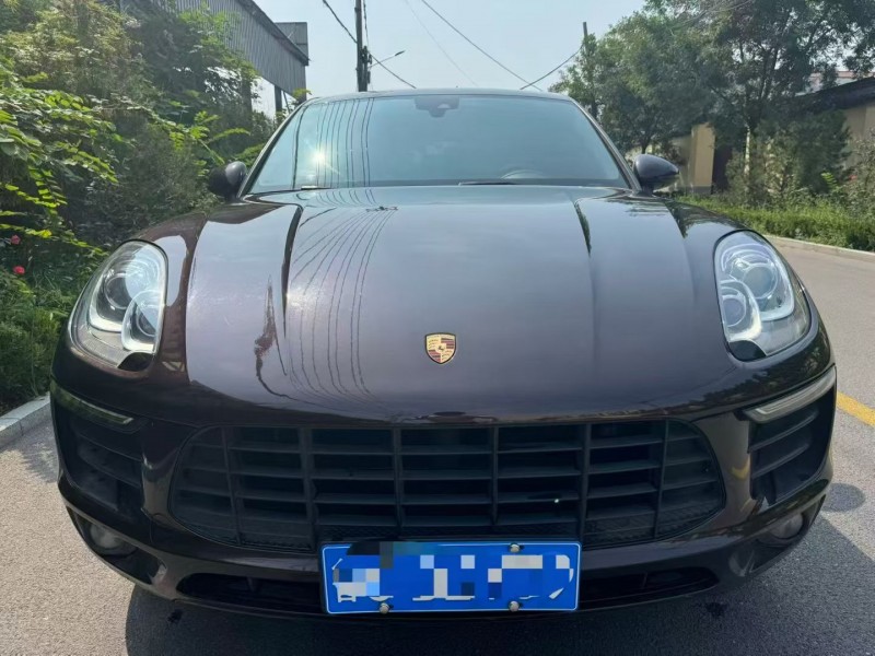 淄博16年保时捷Macan1