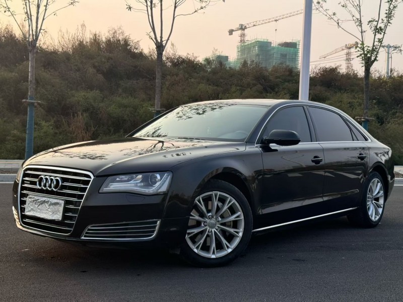 石家庄15年奥迪A8L3