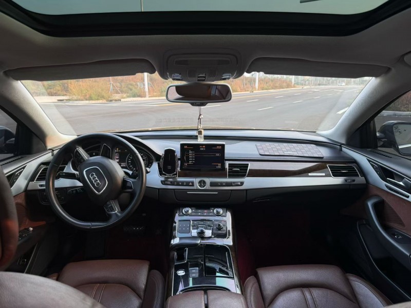 石家庄15年奥迪A8L9