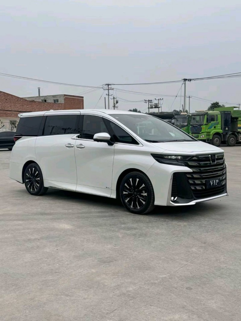 石家庄25年丰田威尔法2