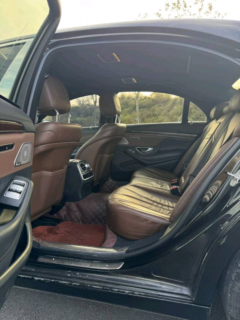 石家庄17年奔驰S8