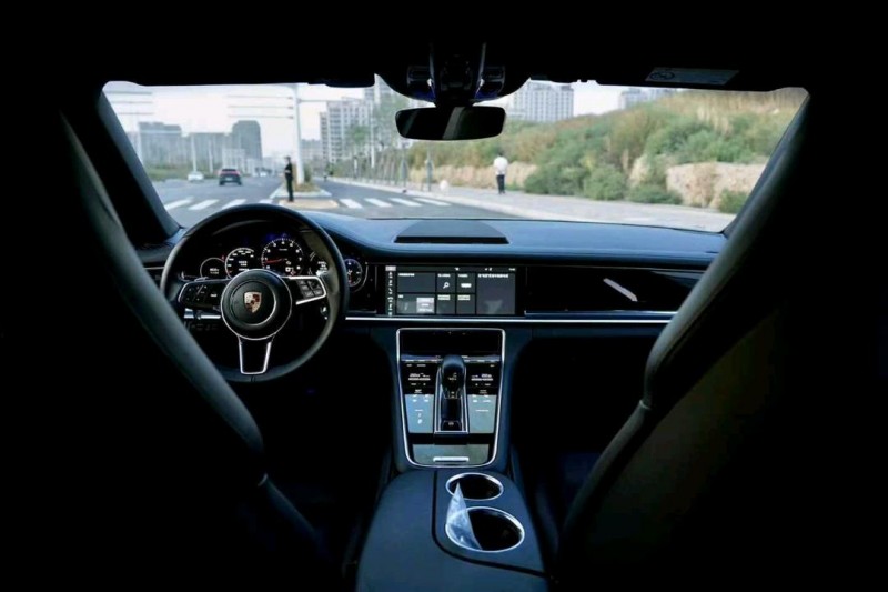 石家庄19年保时捷帕拉梅拉9