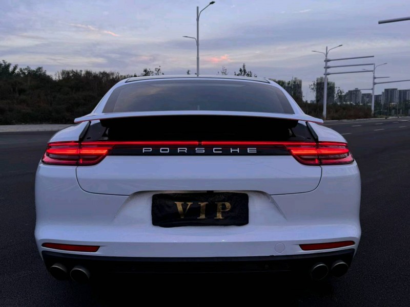 石家庄18年保时捷帕拉梅拉6