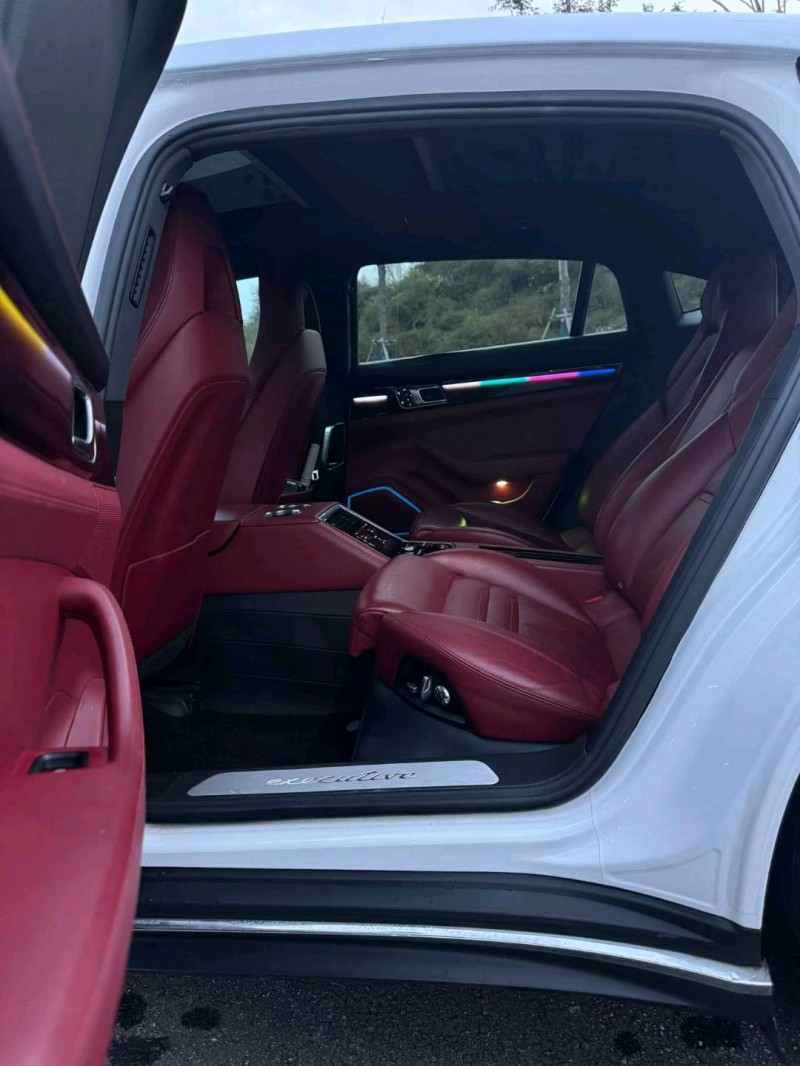 石家庄18年保时捷帕拉梅拉8