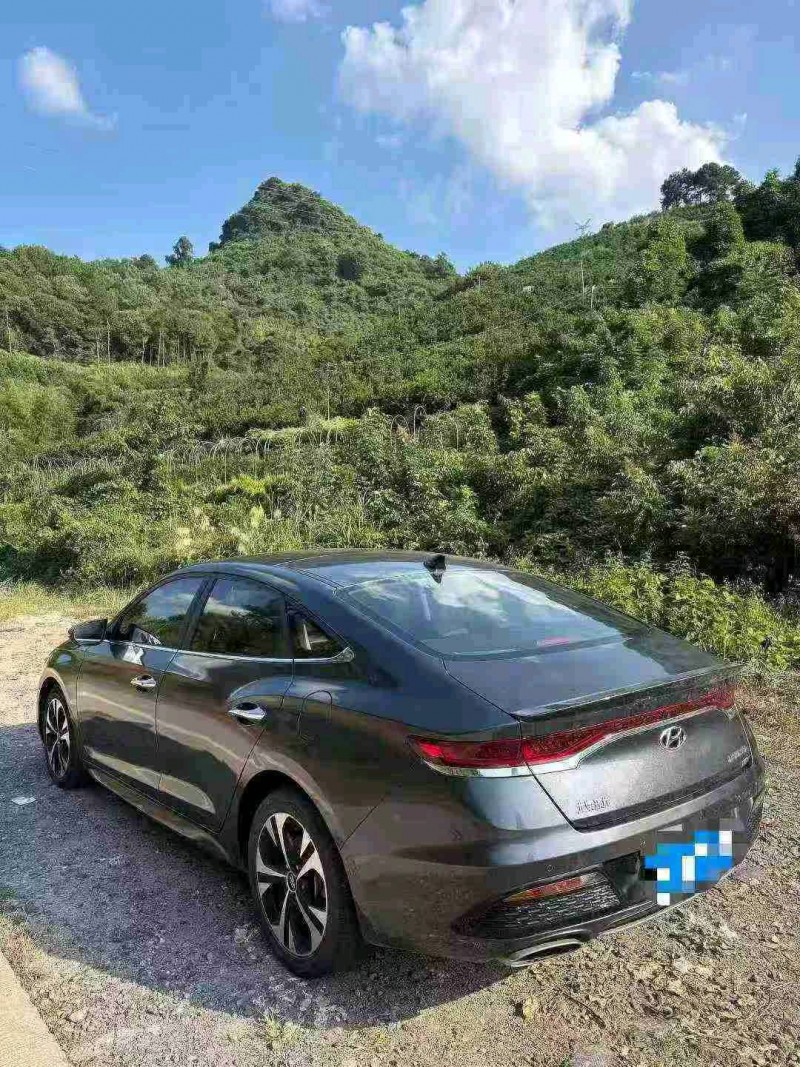 茂名21年现代菲斯塔8