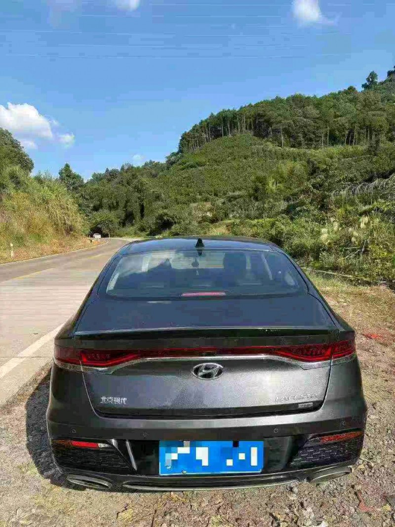 茂名21年现代菲斯塔9