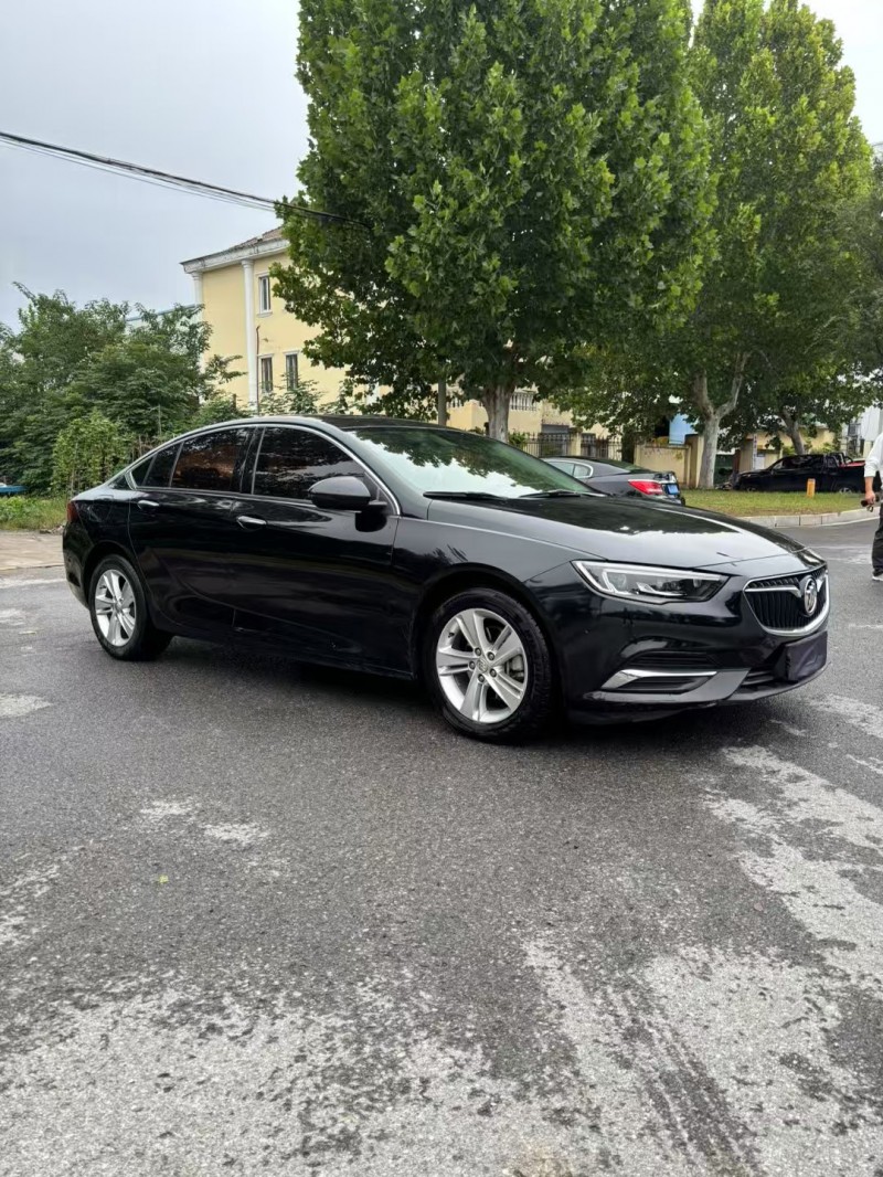 宿迁18年别克君威3