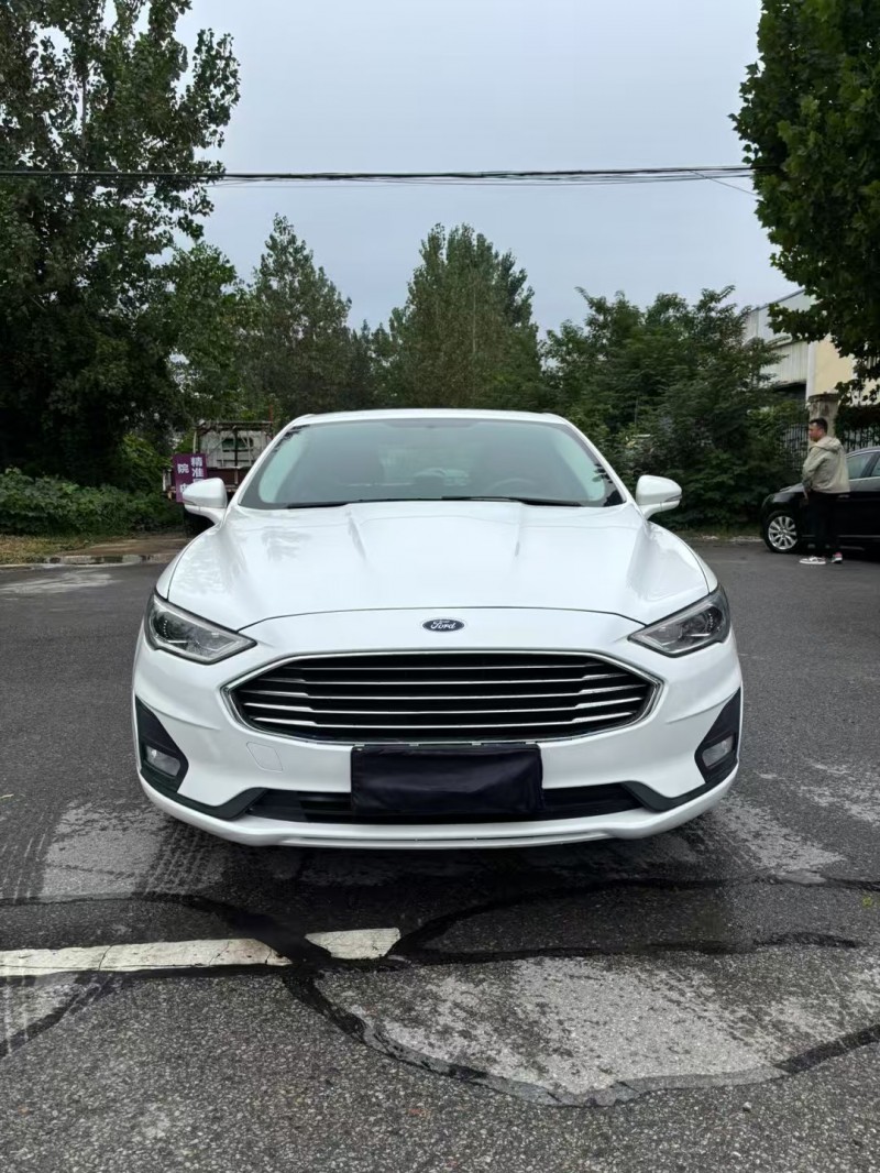 宿迁21年福特蒙迪欧1