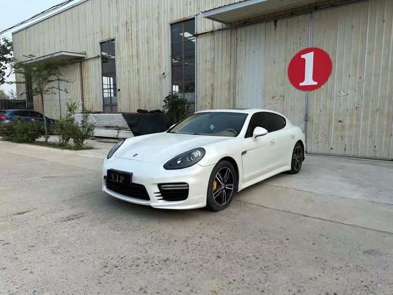 徐州11年保时捷帕拉梅拉2