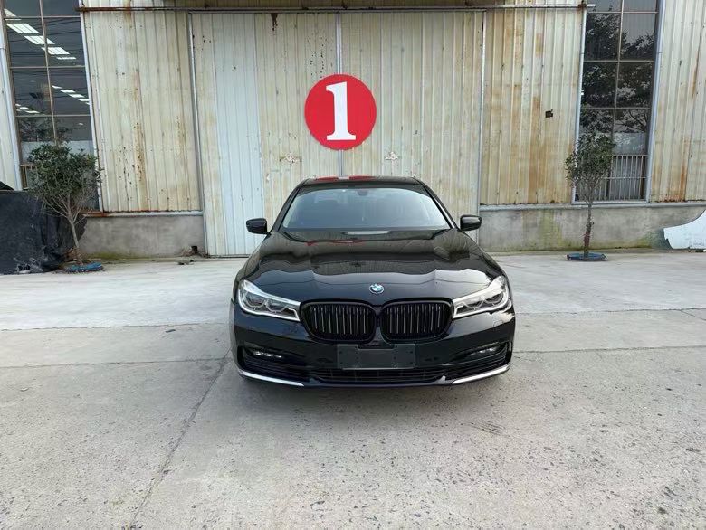 徐州17年宝马7系1