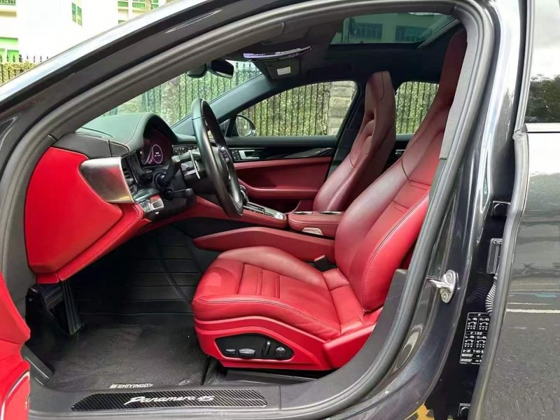 广州21年保时捷帕拉梅拉4