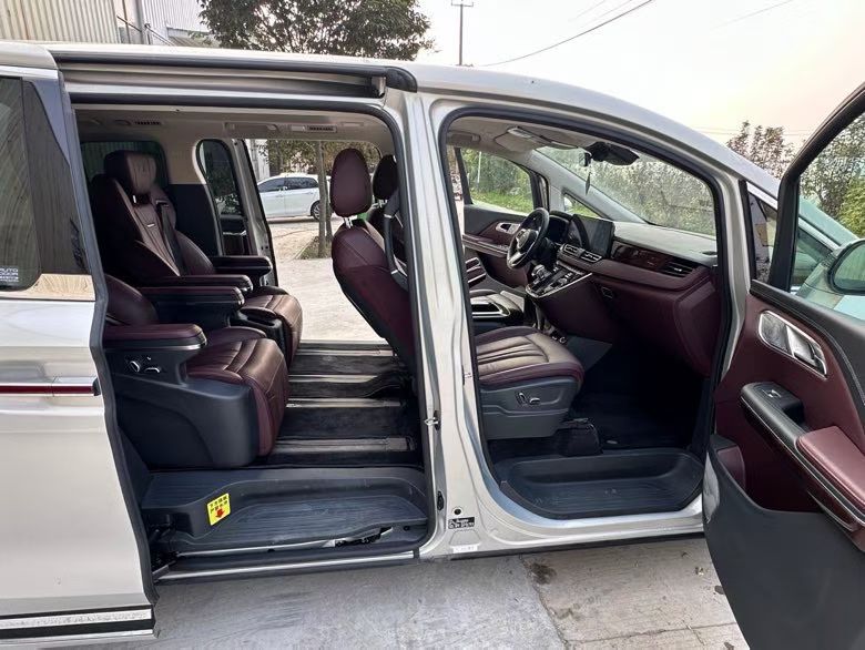 徐州23年红旗HQ97