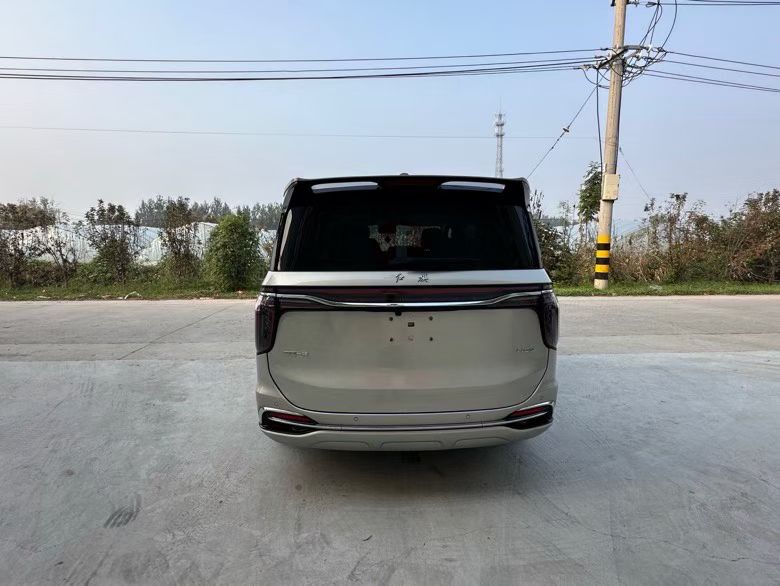 徐州23年红旗HQ99