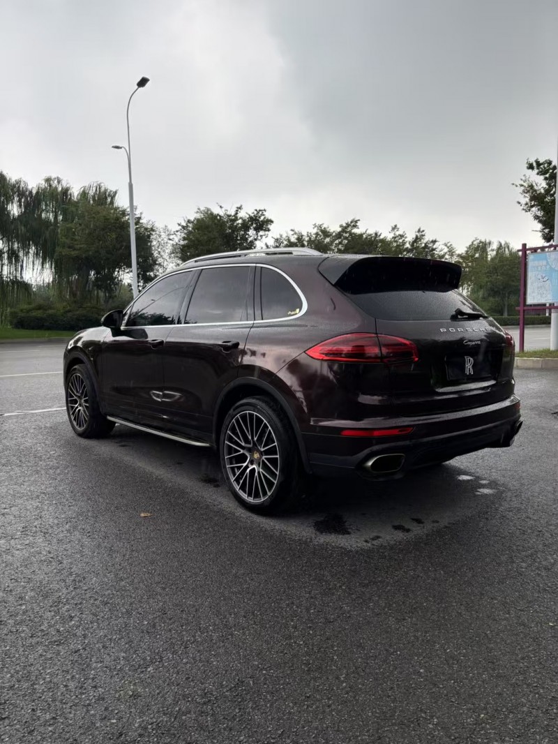 宿迁16年保时捷卡宴7