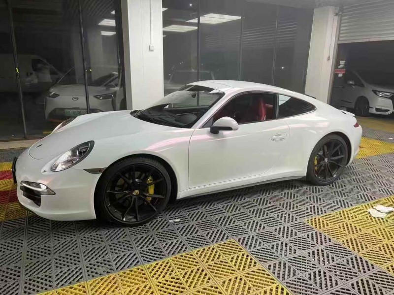 广州14年保时捷9113