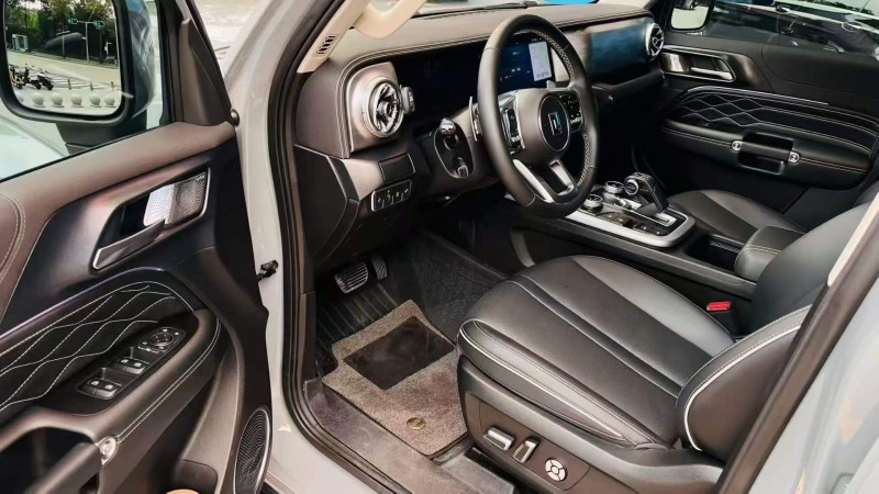 广州22年长城汽车坦克4