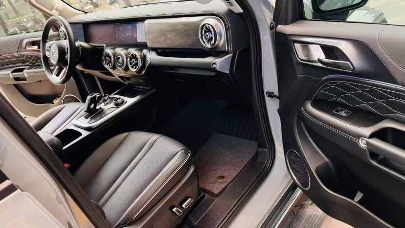 广州22年长城汽车坦克8