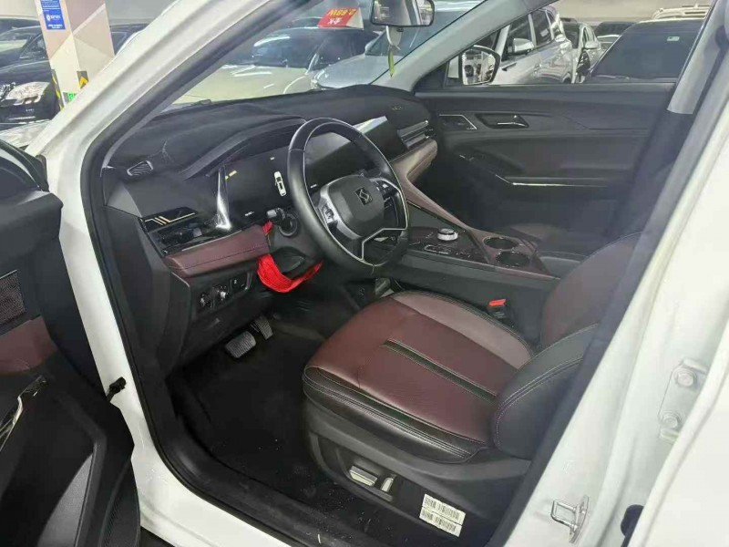 成都23年江淮思皓4