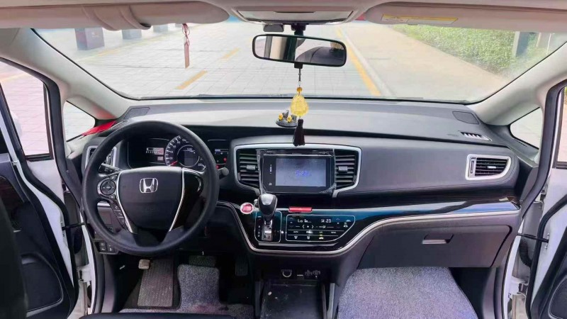 广州19年本田奥德赛5