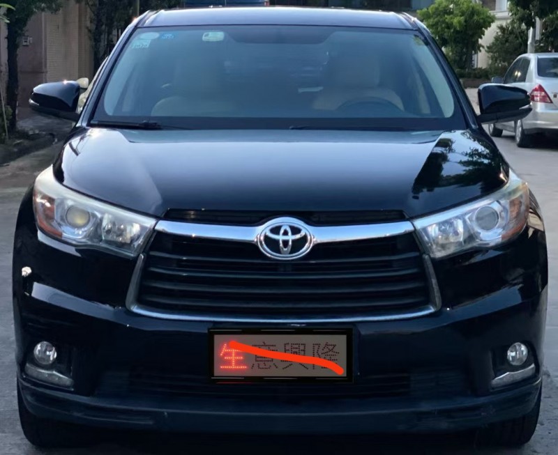 中山18年丰田汉兰达1