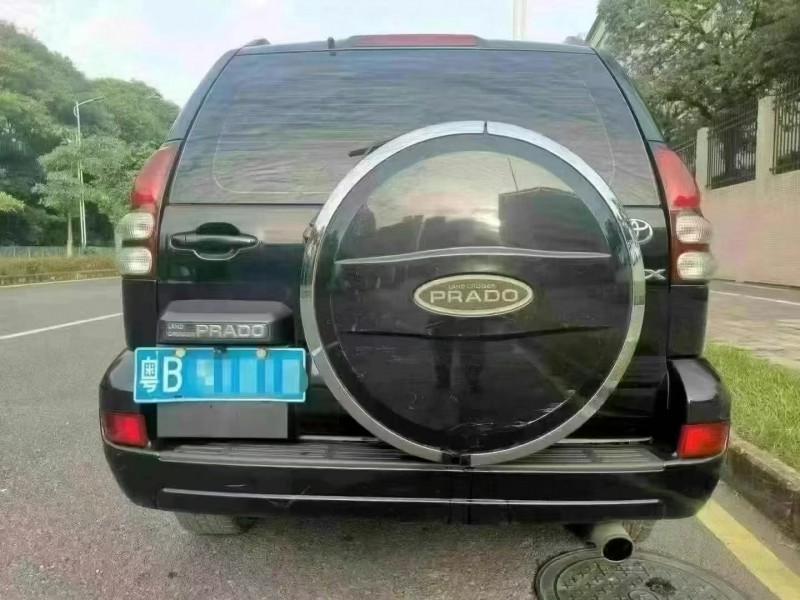 广州05年丰田普拉多9