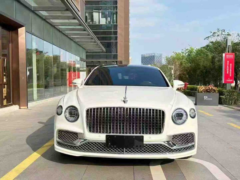 深圳22年宾利飞驰1