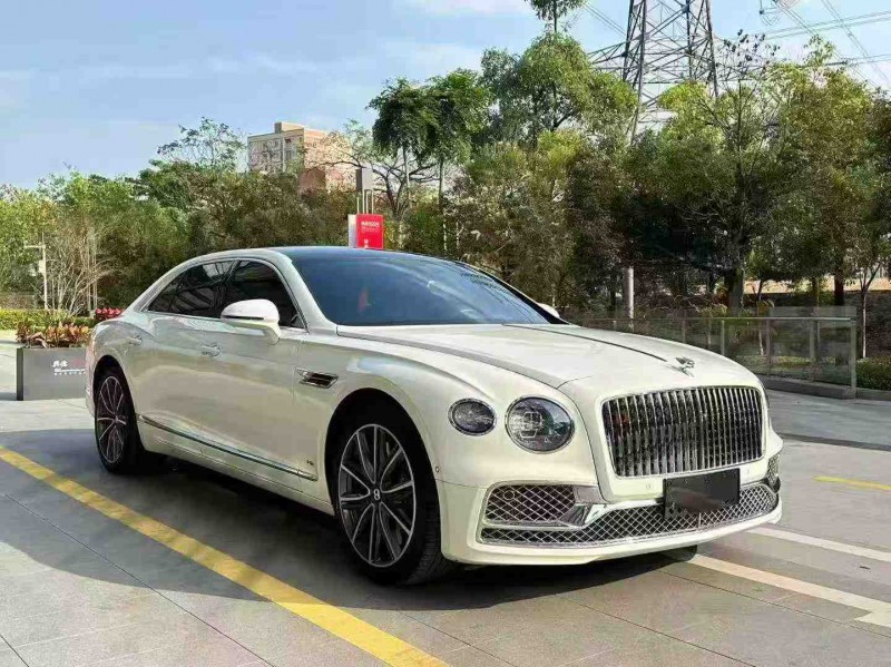 深圳22年宾利飞驰2