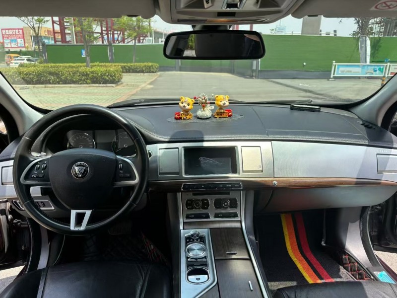 襄阳16年捷豹XFL5