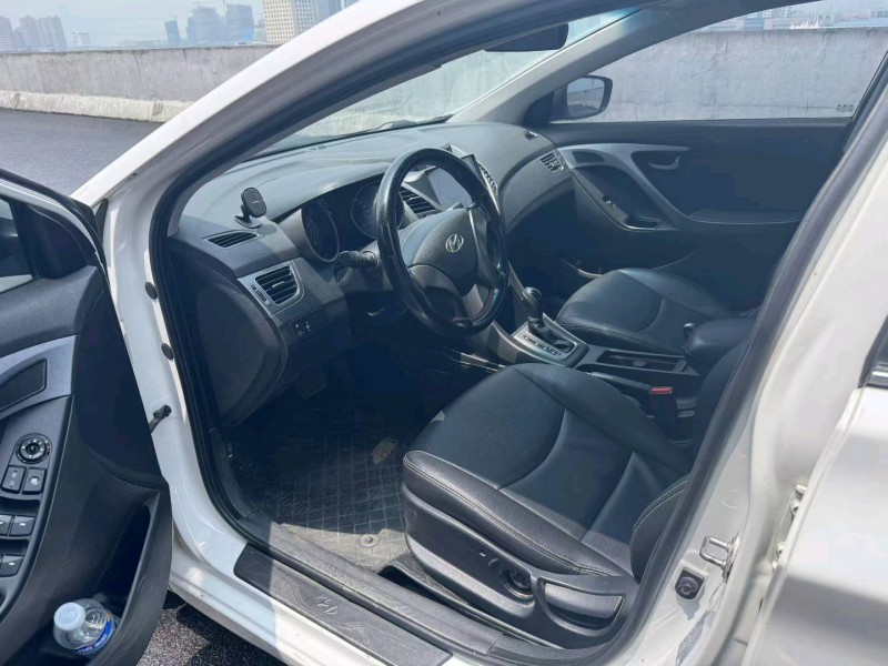 苏州16年现代朗动4