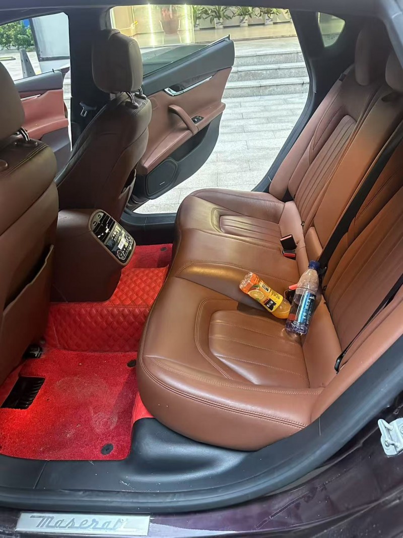 深圳16年玛莎拉蒂总裁5