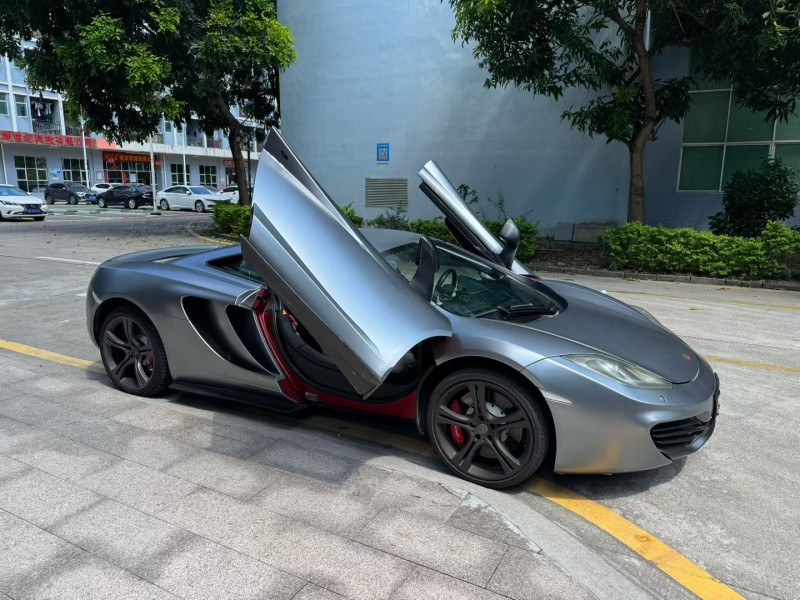 深圳15年迈凯伦12C2