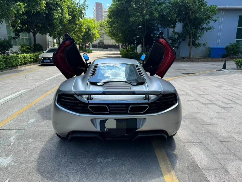 深圳15年迈凯伦12C6