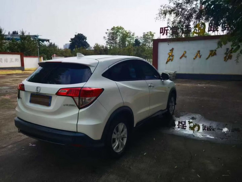 潍坊19年本田缤智7