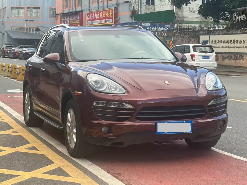 东莞13年保时捷卡宴2