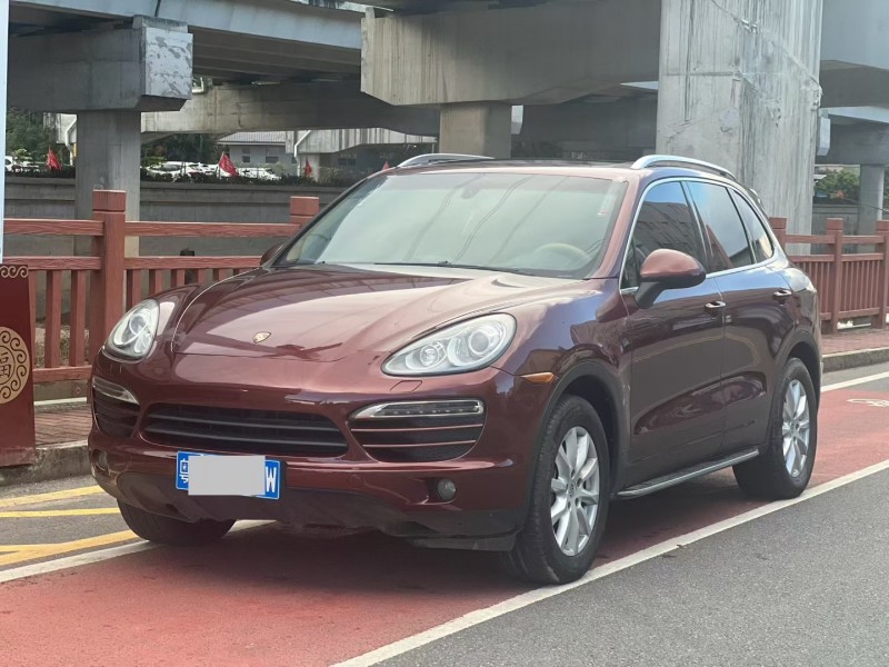 东莞13年保时捷卡宴3