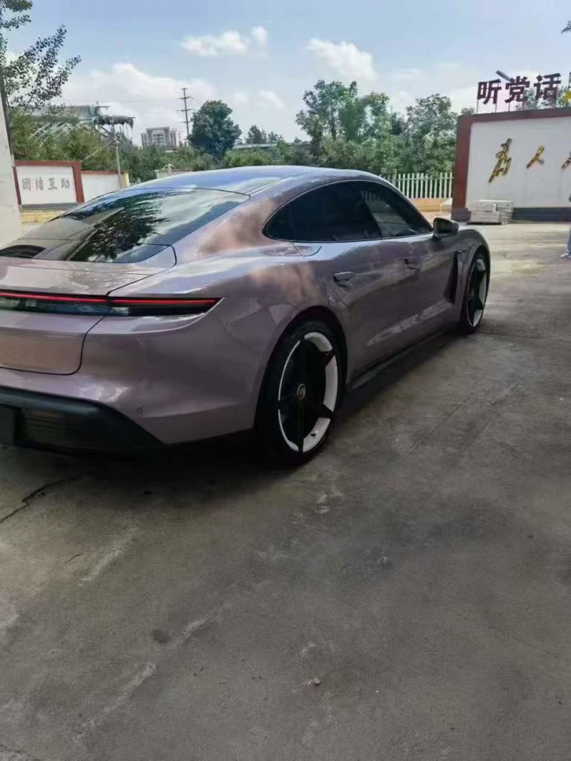 潍坊21年保时捷Taycan8