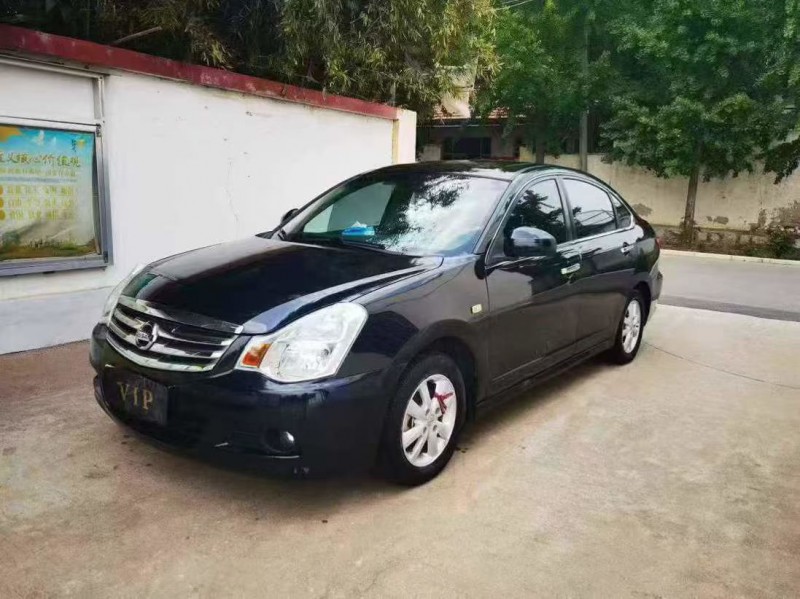 潍坊17年日产轩逸2