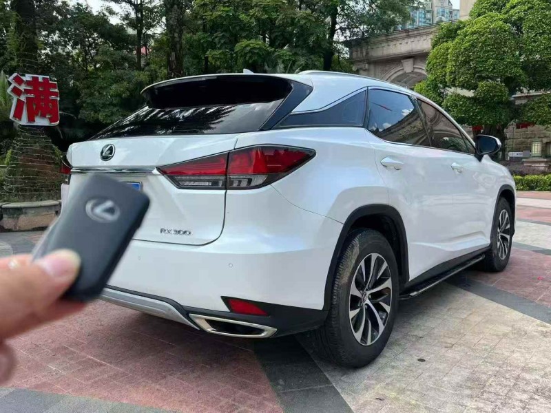 广州21年雷克萨斯RX3