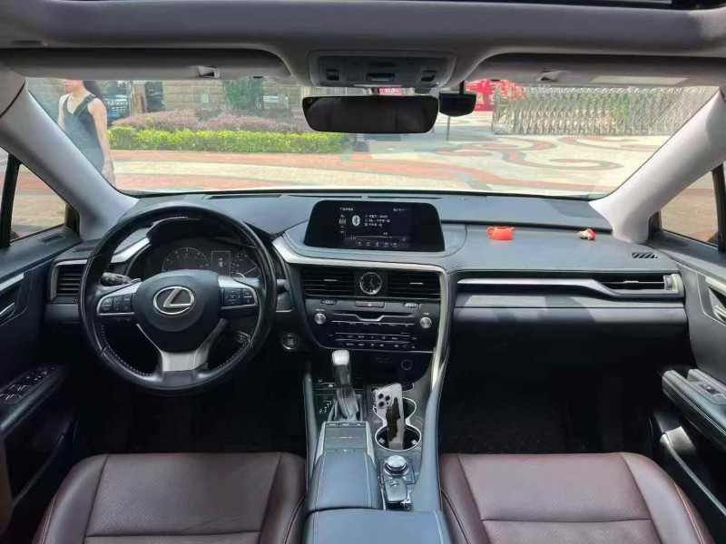 广州21年雷克萨斯RX8