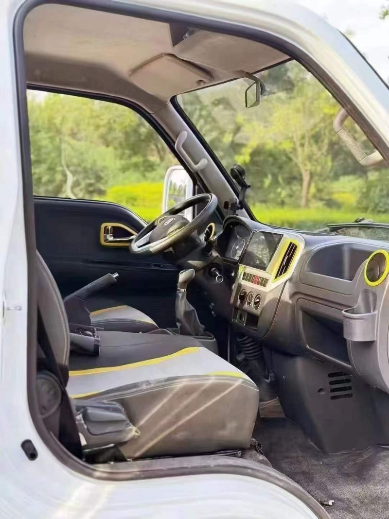 忻州25年东风多利卡5